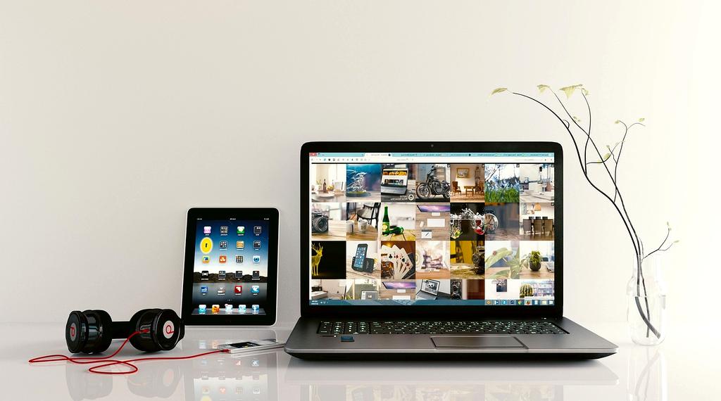 Holographic user interface projection system